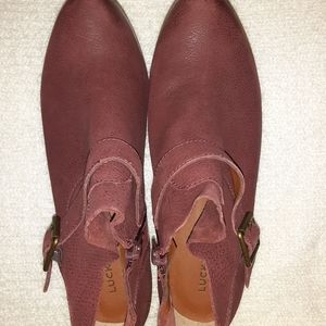 Gorgeous lucky brand boots